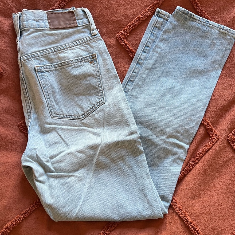 Madewell light wash jean size 25